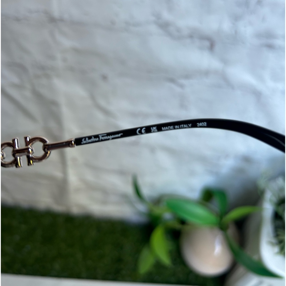 Salvatore Ferragamo Gancini 51mm Rectangular Sung… - image 8